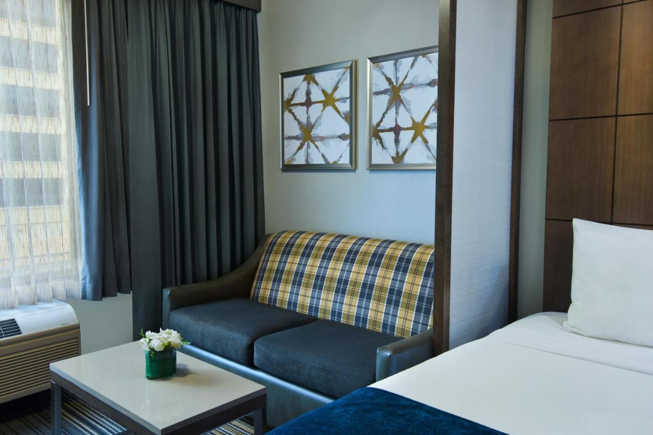 Oxford Suites Spokane Downtown Exterior foto