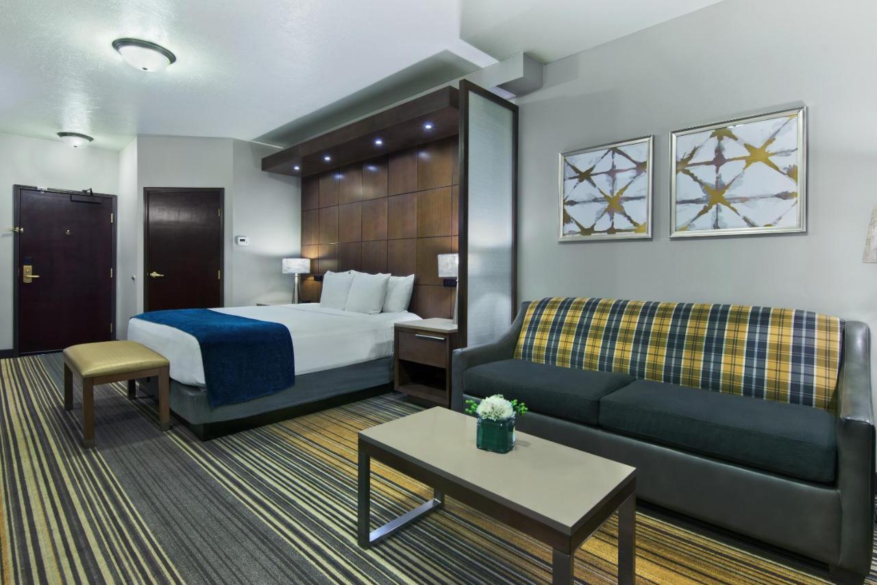 Oxford Suites Spokane Downtown Exterior foto